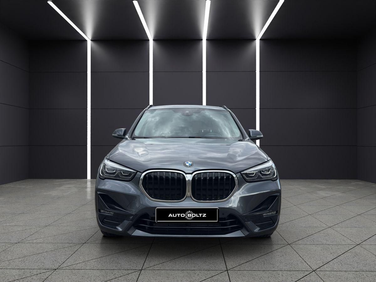 BMW X1 xDrive 25 e Sport Line LED AHK Kamera imagem 2