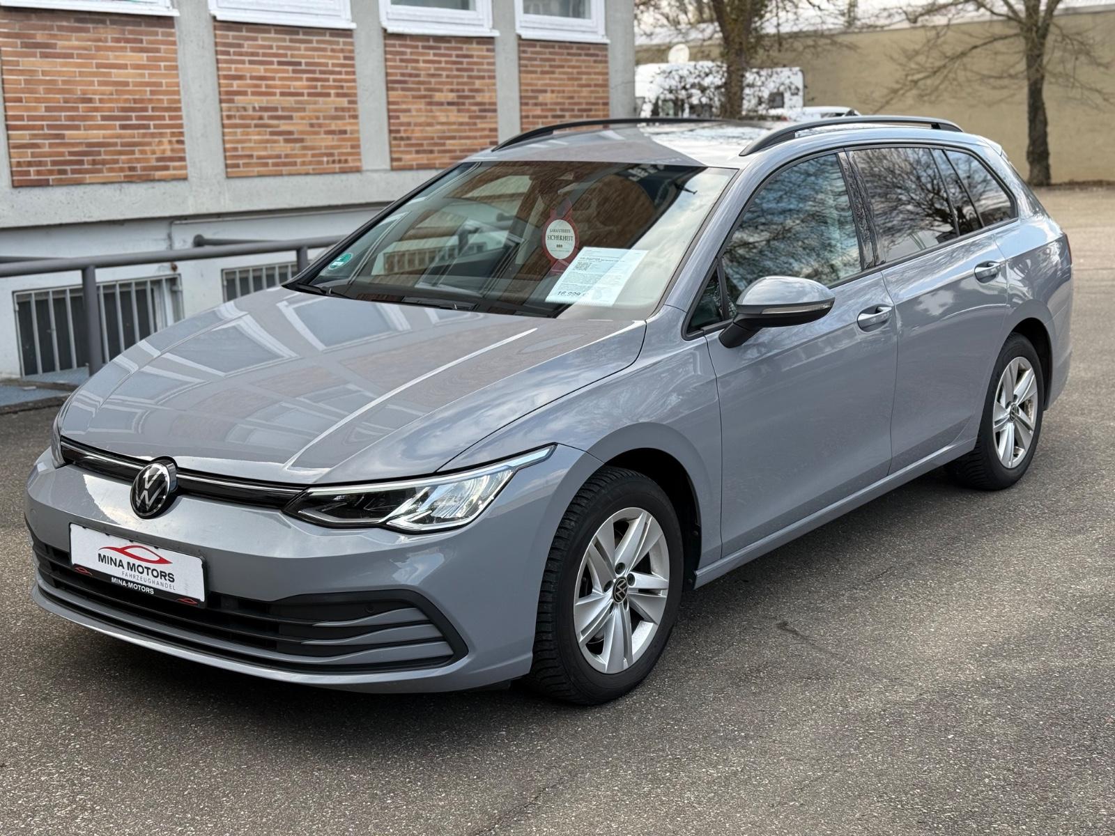Volkswagen Golf VIII Variant Life AHK Kamera Assist LED
