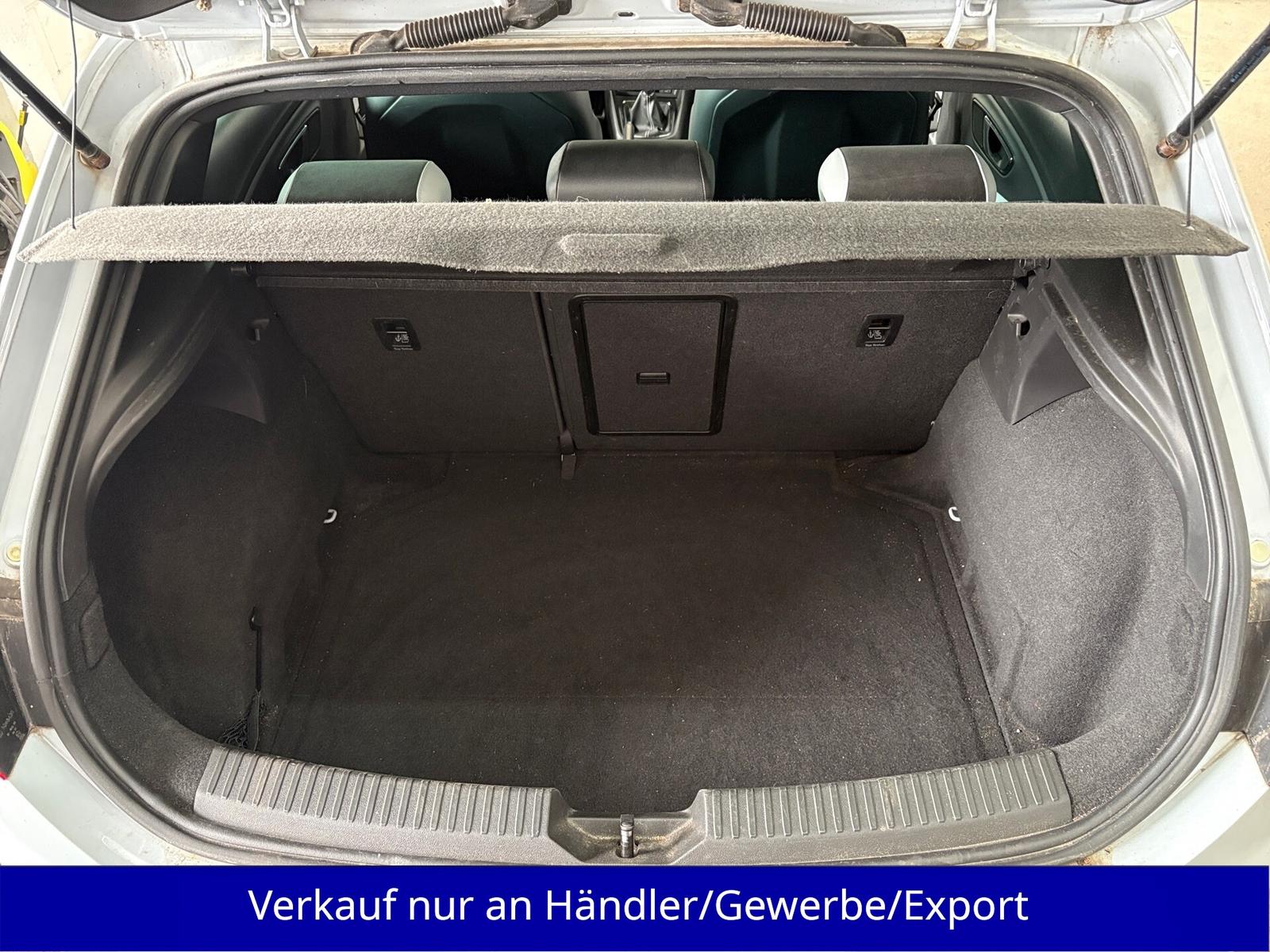 SEAT Leon Cupra 290 ch – BVM6 – Full LED – Alcantara – Gris Dynamic – 146 433 km