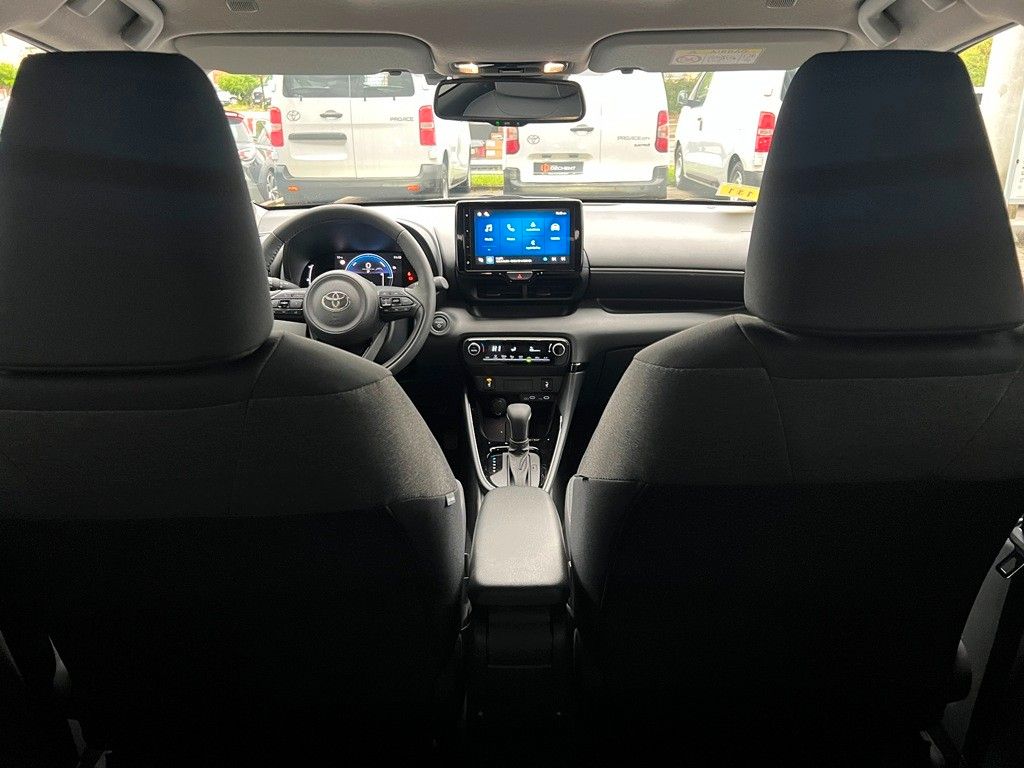 Fahrzeugabbildung Toyota Yaris Hybrid Teamplayer Comforpaket