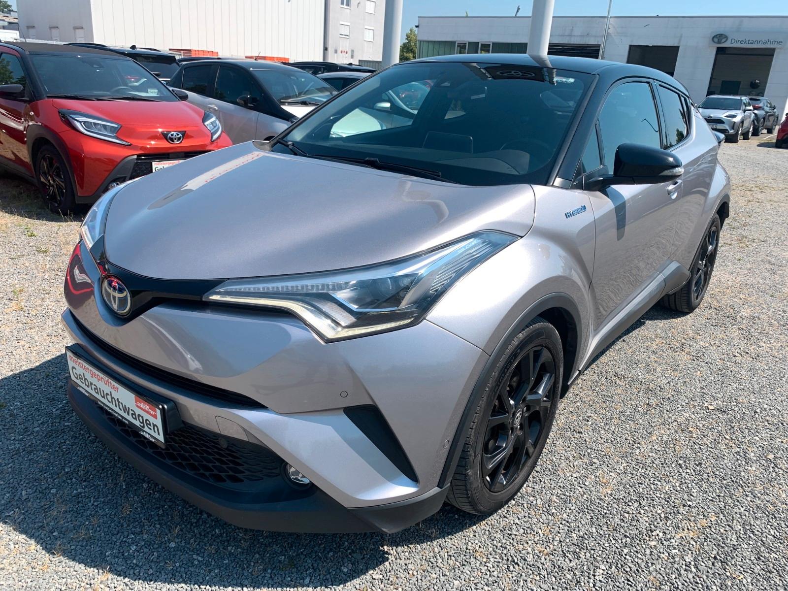 Toyota C-HR Hybrid Style Selection