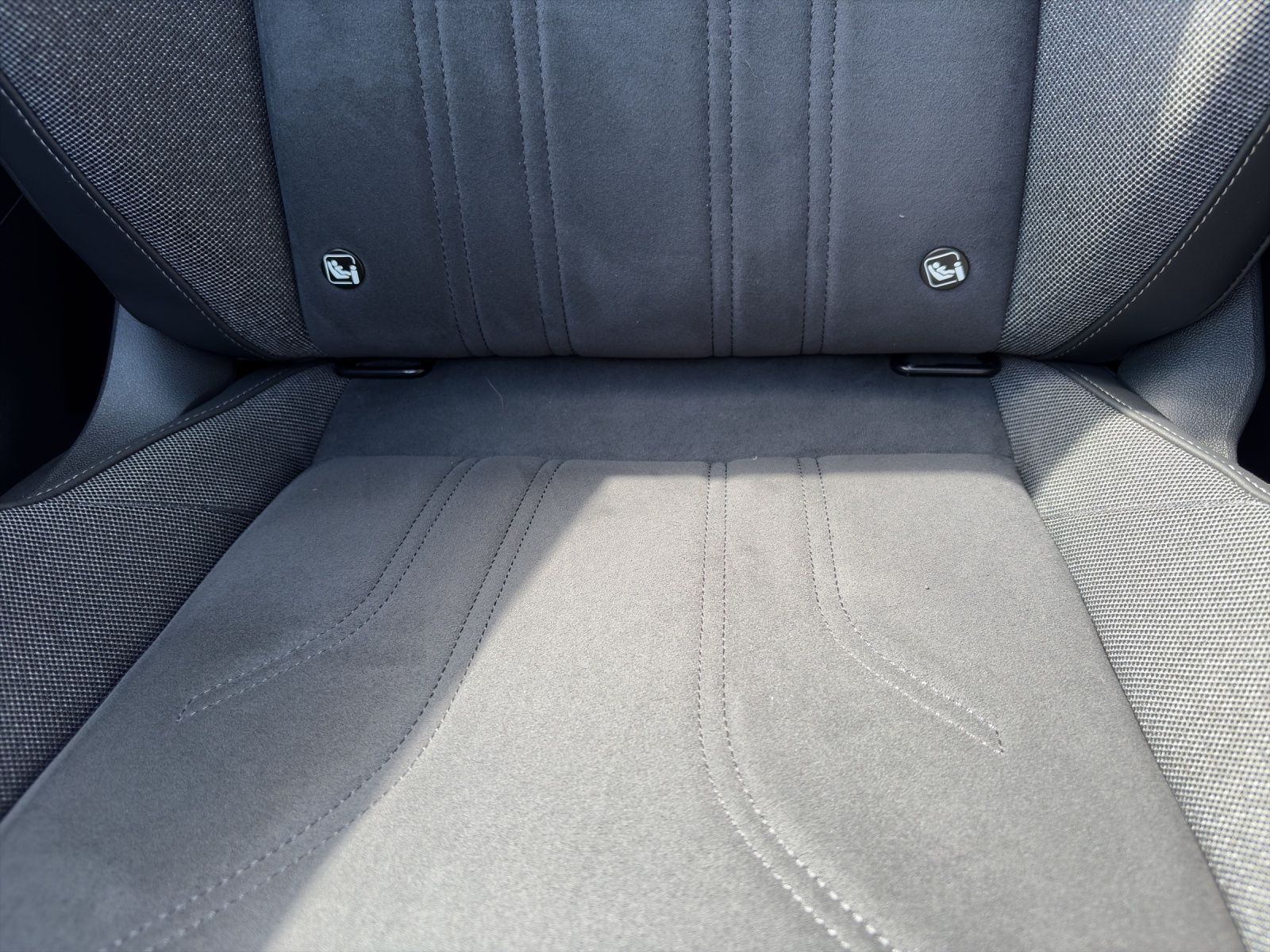 Fahrzeugabbildung Volkswagen Golf VIII EDITION 50 Matrix Navi ACC AHK PANO HU
