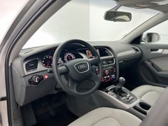 AUDI A4 LIM/ RENTNER/ NUR 34.000KM/ GARANTIE/ AUDI A4 LIM/ RENTNER/ NUR 34.000KM/ GARANTIE/