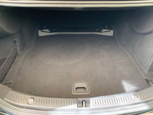 Fahrzeugabbildung Mercedes-Benz E 400 4Matic Avantgarde+Multibeam+Leder+360°+HUD