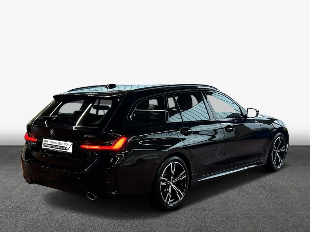 BMW 318i Touring Aut. foto 2