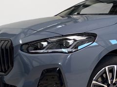 Fahrzeugabbildung BMW 218i Active Tourer M Sport--ACC/Travel/Pano/Head