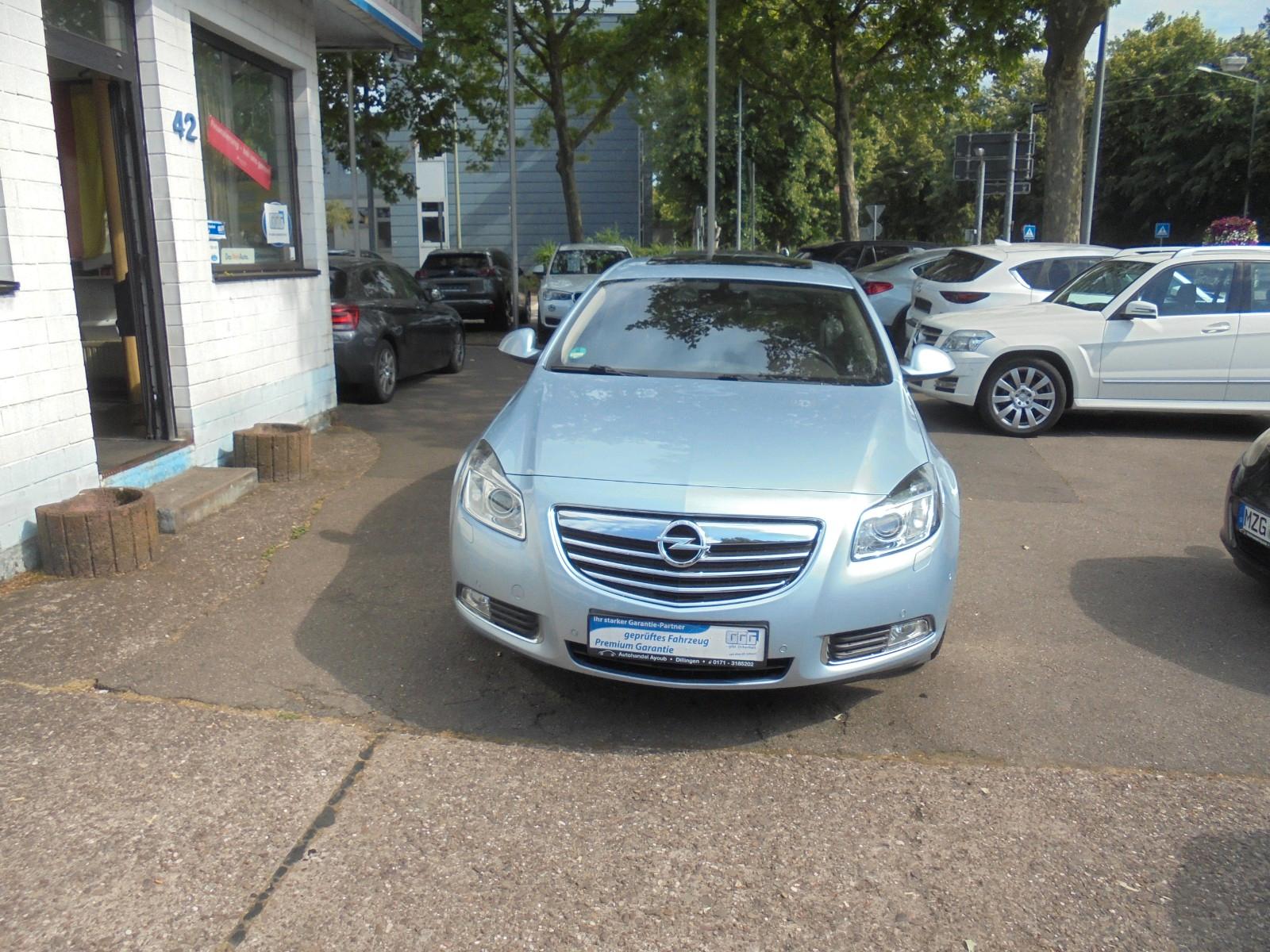Opel Insignia A Lim. Sport 4x4"NAVI-XENON-LEDER"