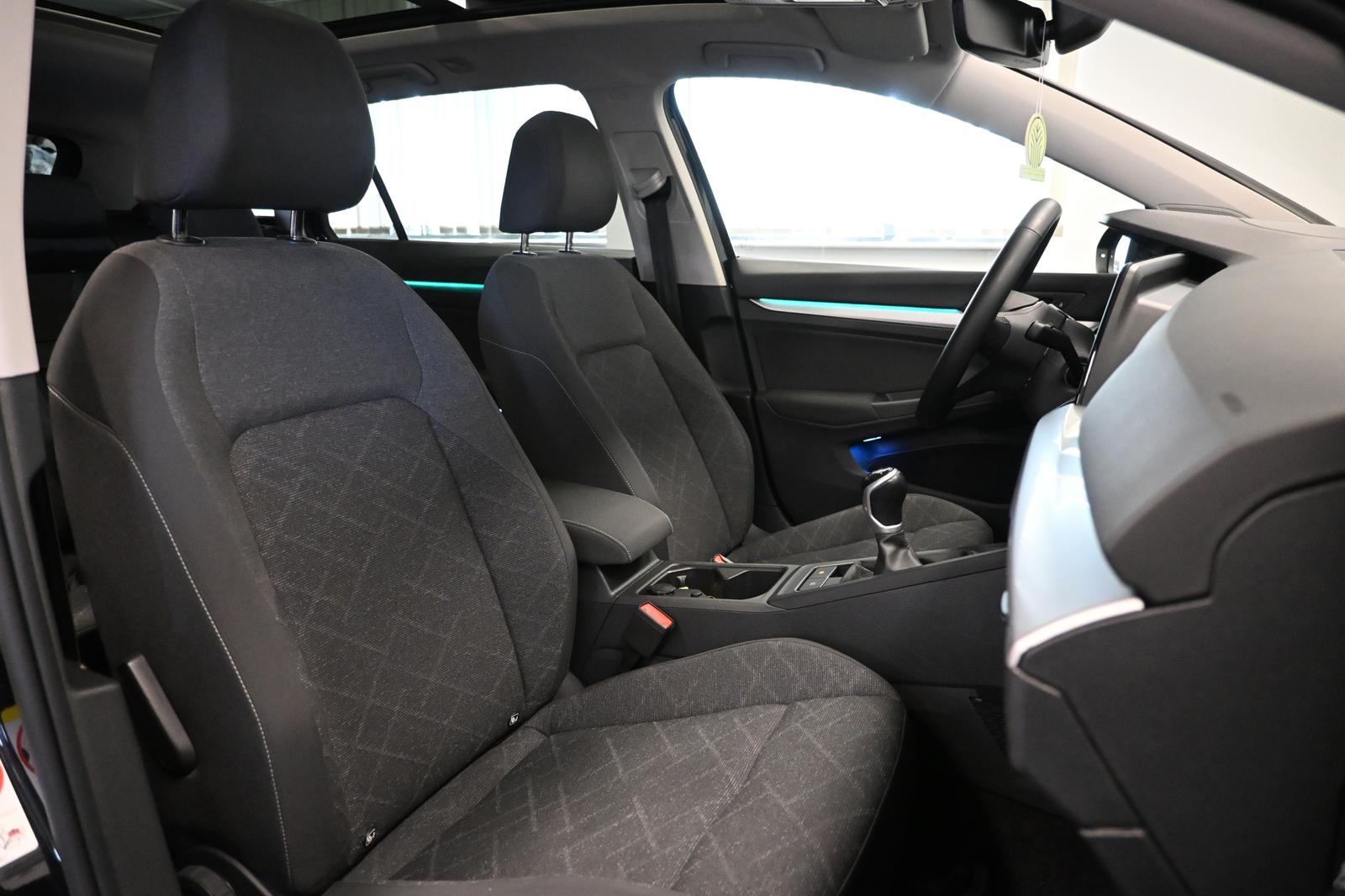 Volkswagen Golf VIII *IQ-LIGHT *HUD *PANO *AHK *ACC*CARPLAY, миниатюра 14
