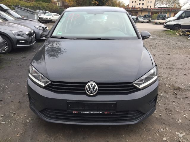 Volkswagen Golf  1,6  Trendline BMT/Start-