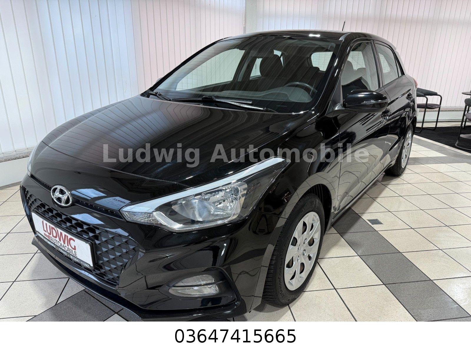 Hyundai i20 Passion Plus/1.Hand/Sitzheizung/erst 61084km