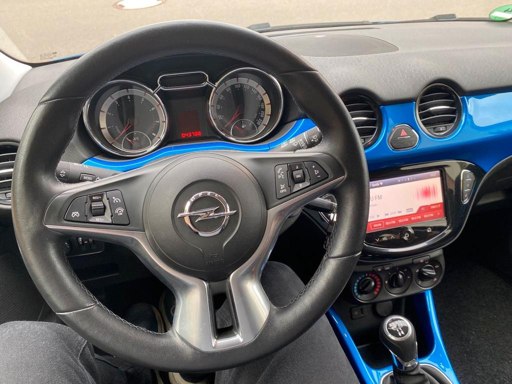 Opel Adam