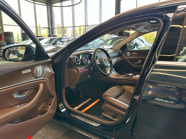 Mercedes-Benz E 350 *BURMESTER*KEYLES*PANO*AHK*ACC*StandHZ*