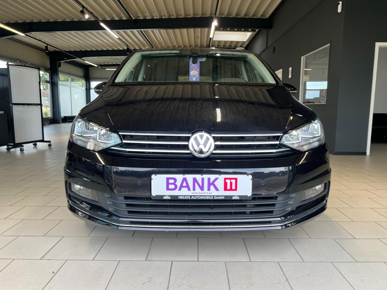 Volkswagen Touran Highline*ALCANTARA*PANO*AHK