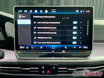 Volkswagen Golf VIII 1.5 TSI Life 6-Gang Bluetooth Navi LED
