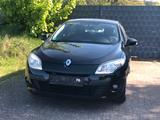 Renault Megane III Lim. 5-trg. Expression - Renault Megane aus 2010