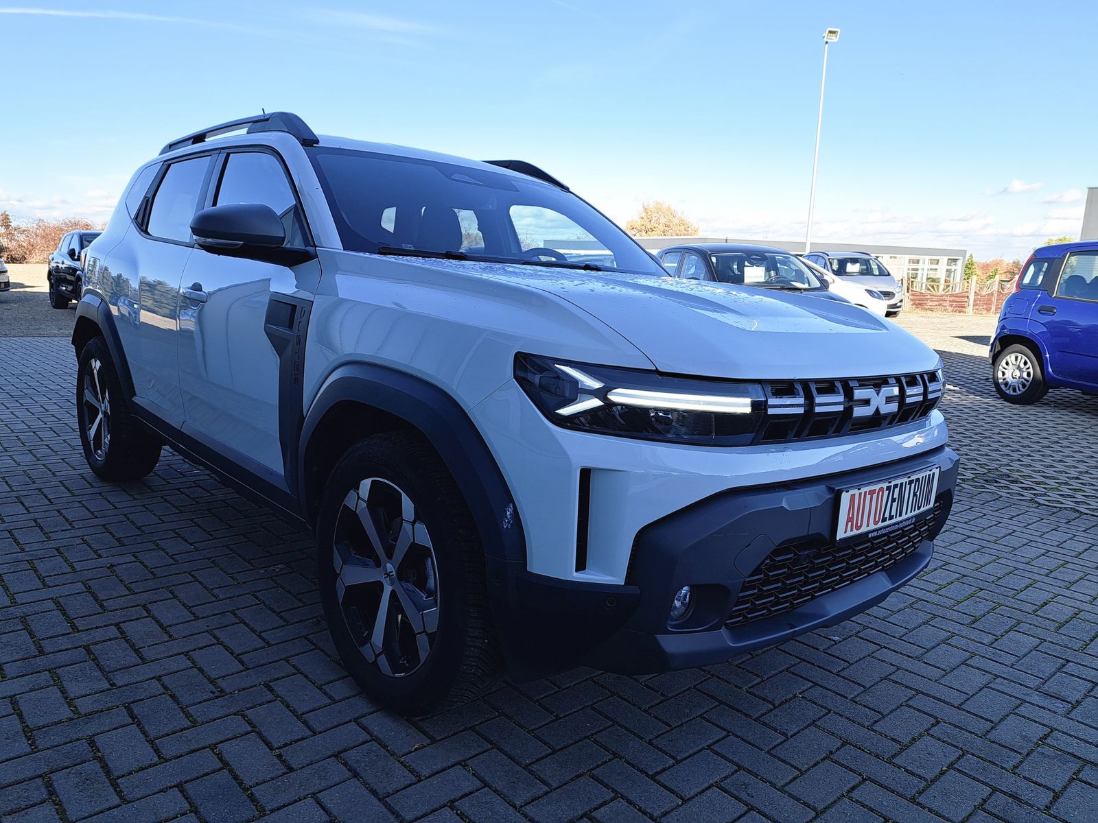 Fahrzeugabbildung Dacia Duster TCe 130 Journey LED NAVI KAMERA WINTERPAK