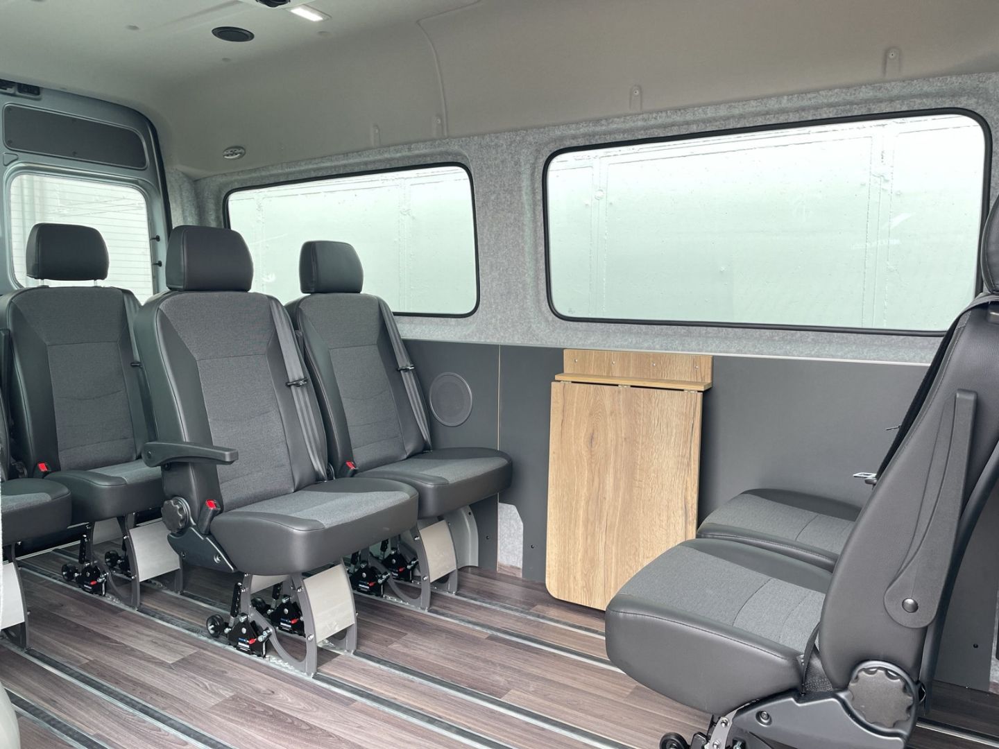 Crafter 35 2.0 TDI Autom. 9-Sitzer/LED/Standhzg/