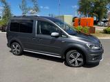 Volkswagen Caddy 2,0TDI 110kW BMT DSG Alltrack 5-Sitzer... - Volkswagen Caddy Alltrack mit Diesel-Antrieb