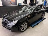 Mercedes-Benz SLK 200 Kompressor/HarmanKardon/Navi/Xenon/SHZ/ - Mercedes-Benz: Cabrio, Slk