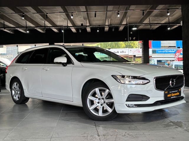 Volvo V90 Momentum /KAMERA/PANO/AHK/SHZ/ACC++/LED