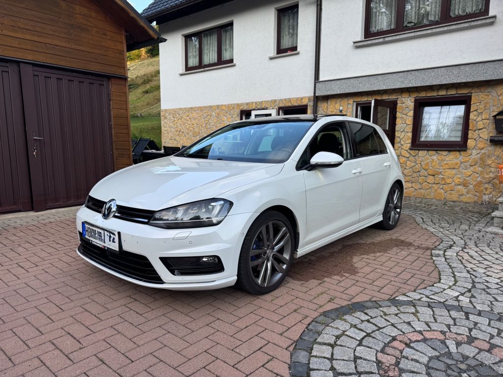 Image of Volkswagen Golf