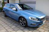 Volvo V60 T4 R-design BiXenon Leder Navigation Tempoma - Volvo V60 in Chemnitz