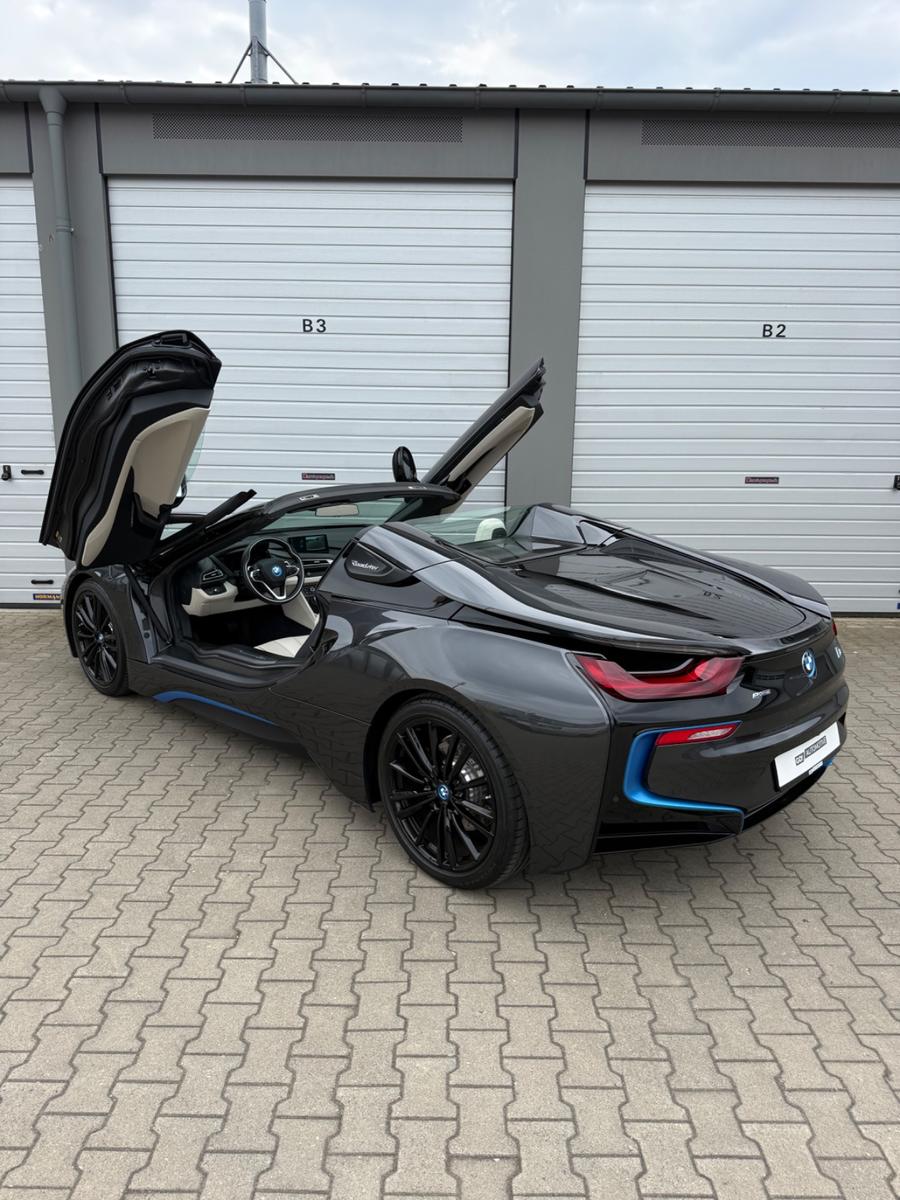 BMW i8 Roadster First Edition+limited+ONE / 200!!!