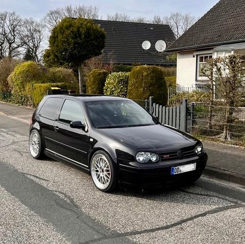 Volkswagen Golf  Golf 4 1.8T GTI *25 Jahre Jubiläumsedition