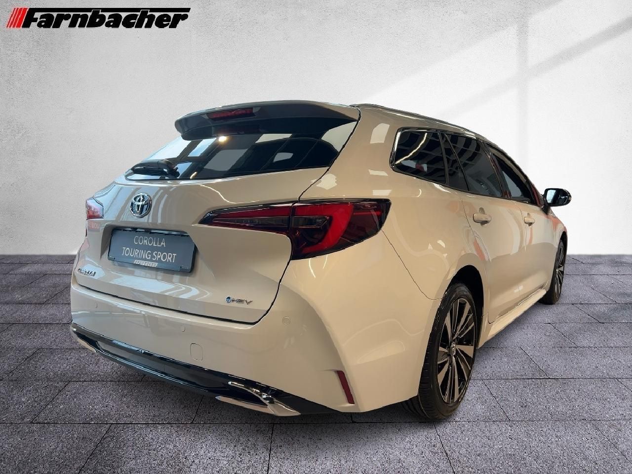 Fahrzeugabbildung Toyota Corolla TS Hyb. 1.8 l Teamplayer