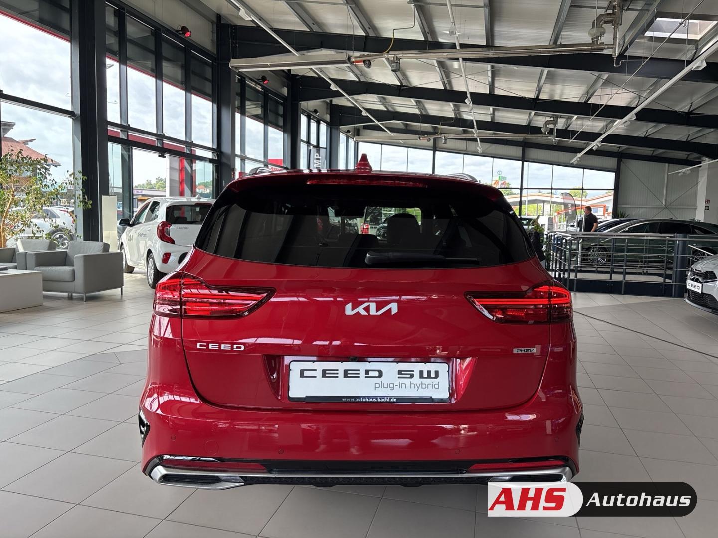 Kia Ceed_sw 1.6 PHEV Platinum Edition Klima Sitze Me