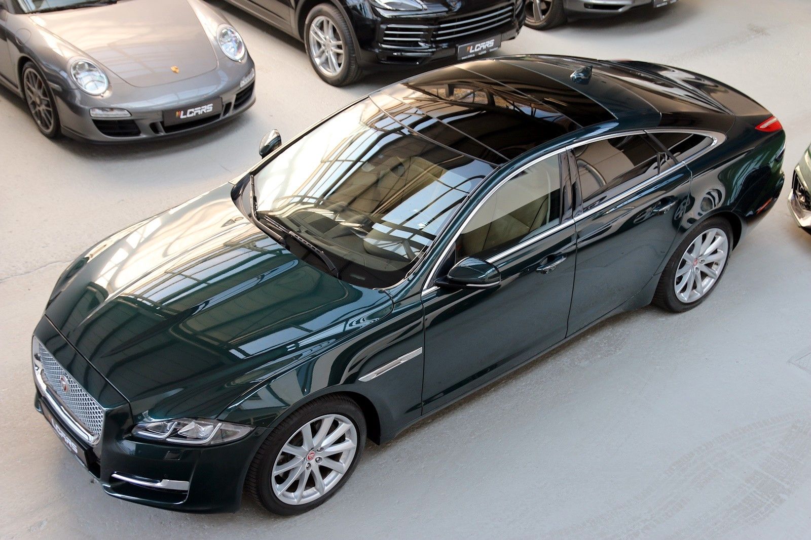 JAGUAR XJ