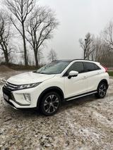 Mitsubishi Eclipse Cross 1.5 ClearTec T-MIVEC 2WD CVT T... - Mitsubishi Eclipse Cross mit Schiebedach