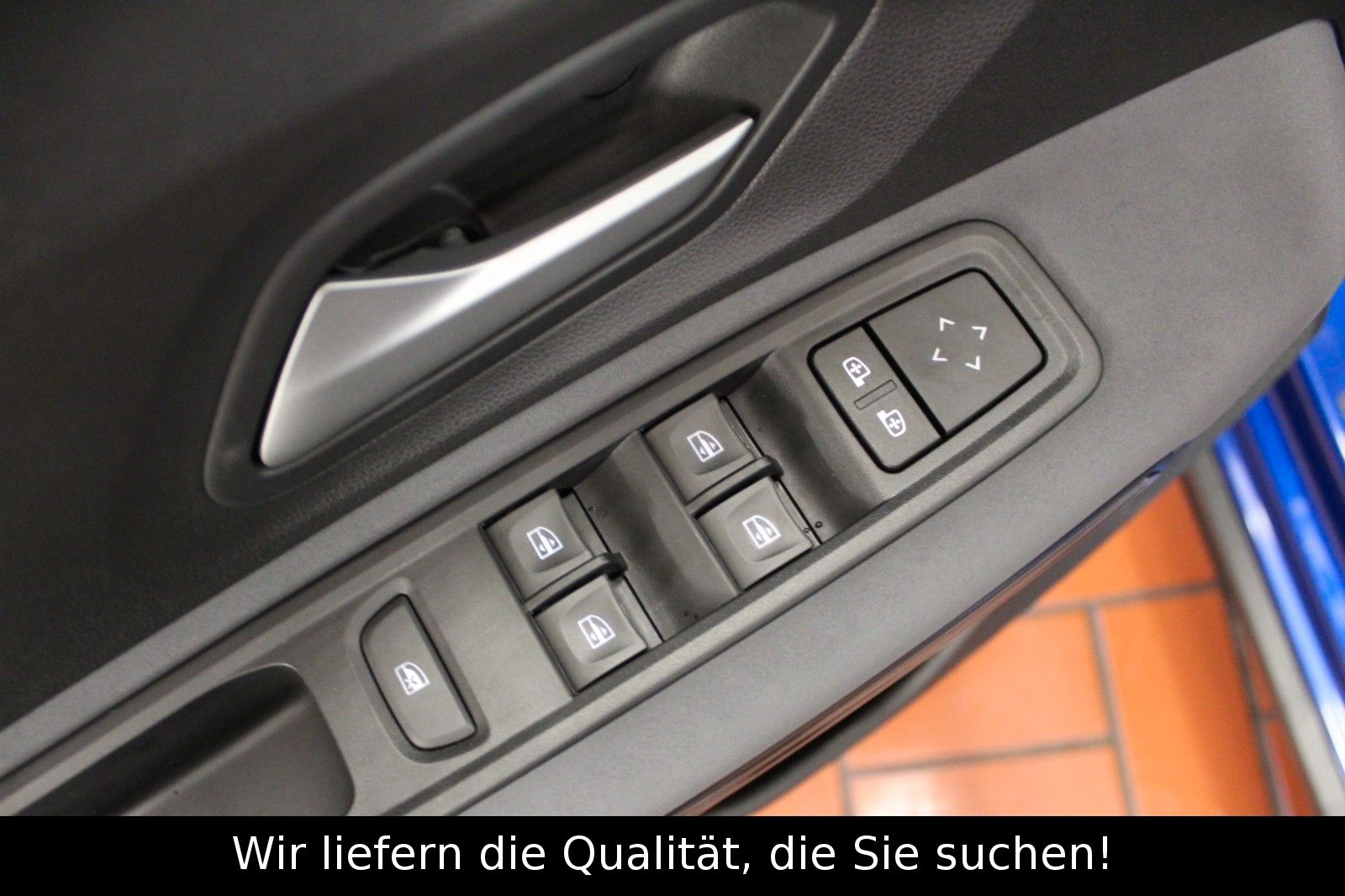 Fahrzeugabbildung Dacia Sandero TCe 90 CVT Stepway Extreme*City Paket*