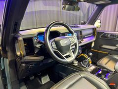 Fahrzeugabbildung Ford Bronco Badlands 4x4, 4-Door, 7-Gang, SEILWINDE