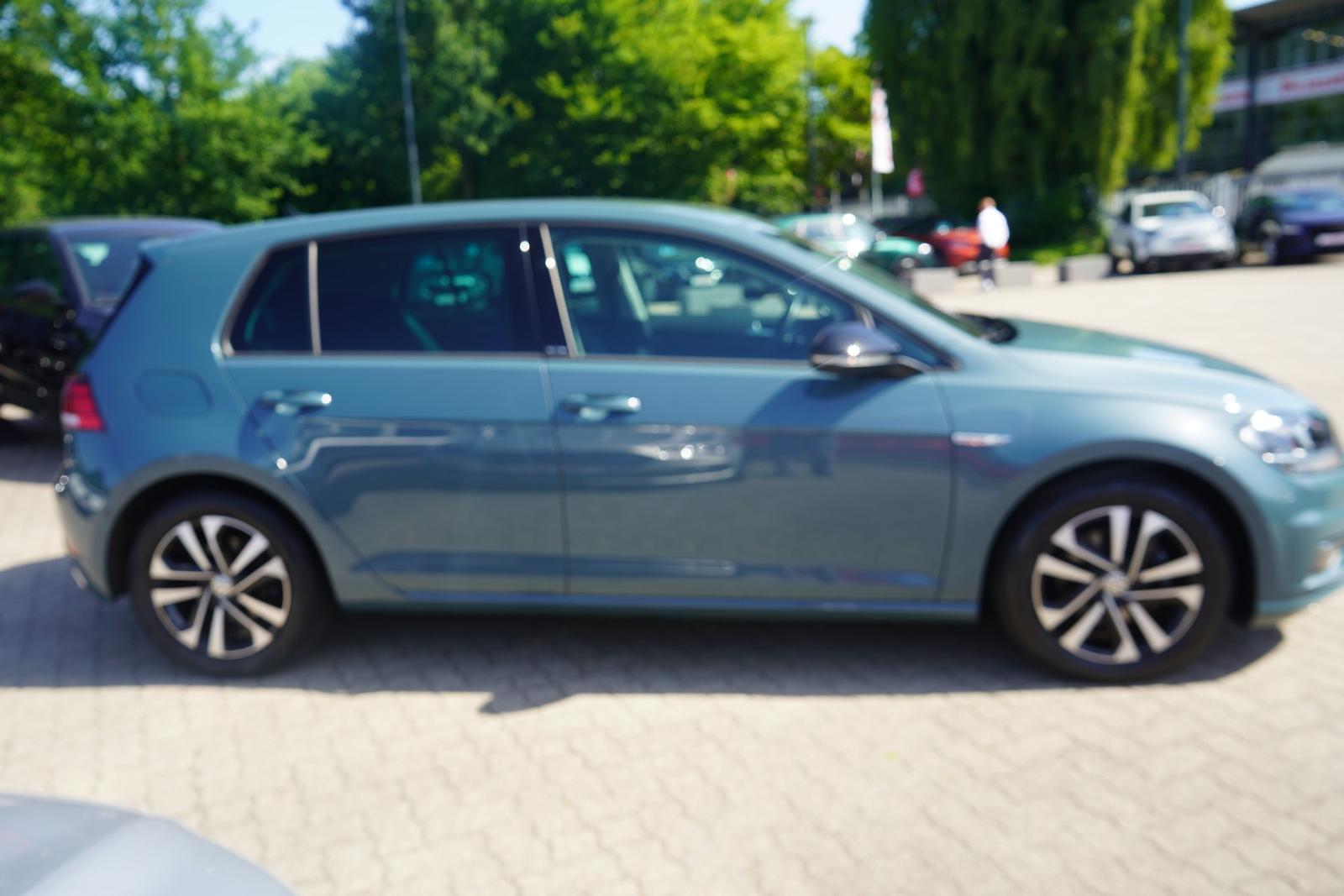 Volkswagen Golf VII 1.5 TSI IQ.DRIVE Navi ACC Kamera PDC