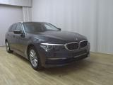 BMW 520dA Touring xDr Navi LED LC+ ACC PDC Shz - mit Diesel-Antrieb: Elektrische Wegfahrsperre, Kombi