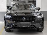 Volvo XC60 B5 AWD Ultra Black Edition PANO 360° FACEL. - Volvo XC60: Ultra Black Edition