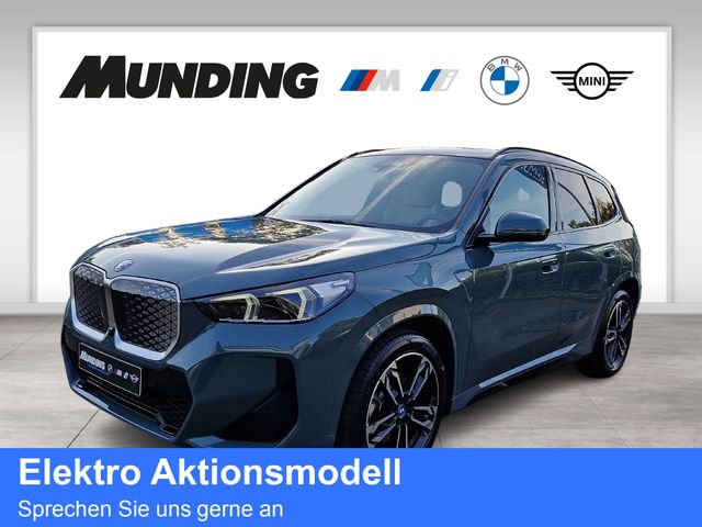 BMW iX1 xDrive30 A M-Sportpaket HUD|Navi|DAB|LED|RFK