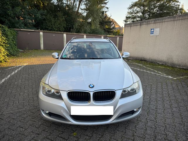 BMW 318i Touring AHK / TÜV