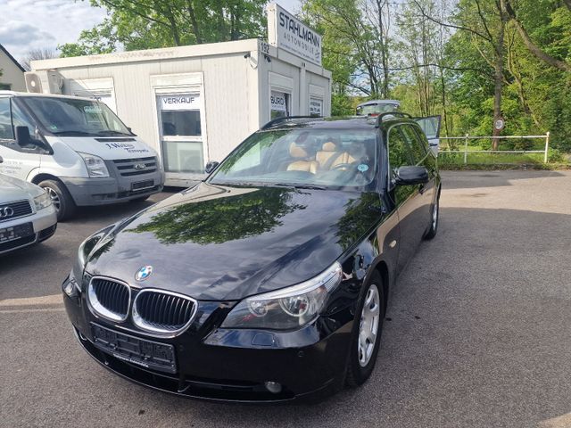 BMW 520 D Touring Navi / Leder/ AHK / SKR / WKR