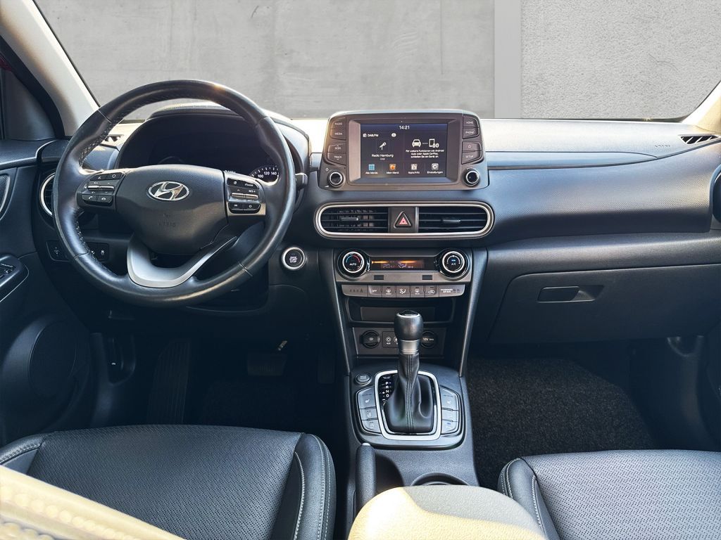 Fahrzeugabbildung Hyundai Kona 1.6 T-GDI DCT Premium AHK