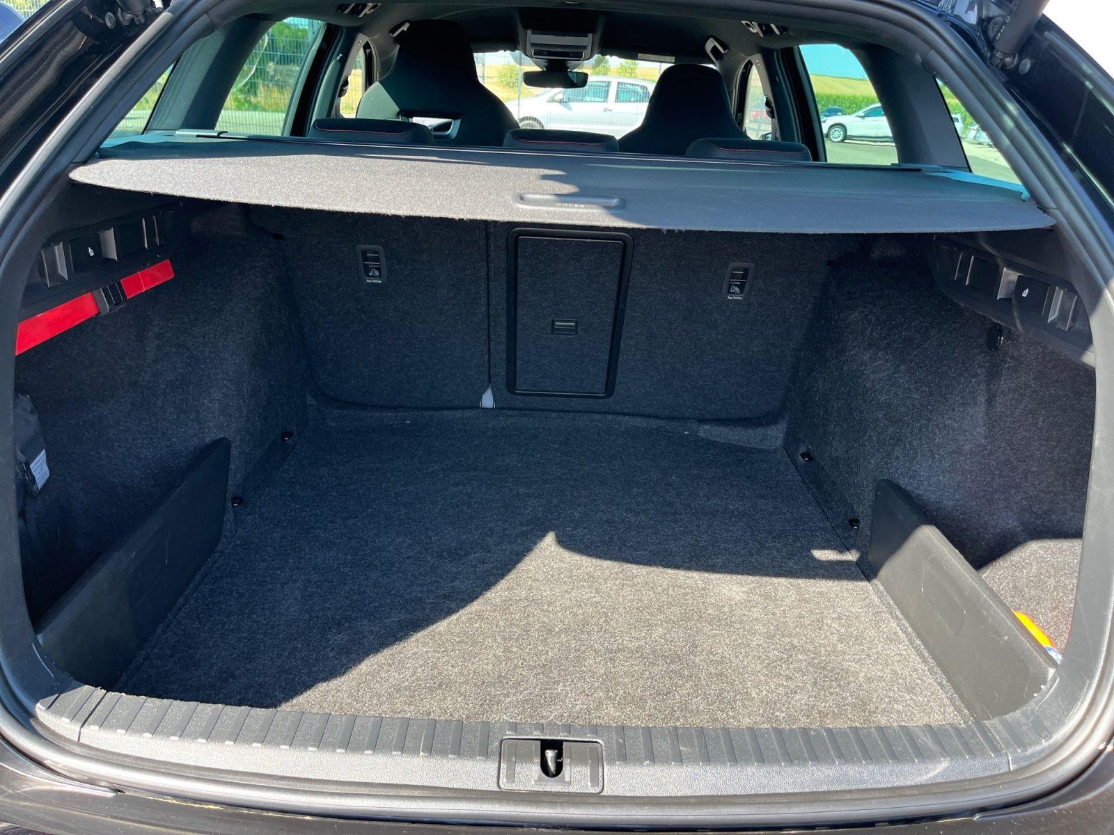 Skoda Octavia Combi RS 2,0TDI Navi LED Kamera DCC