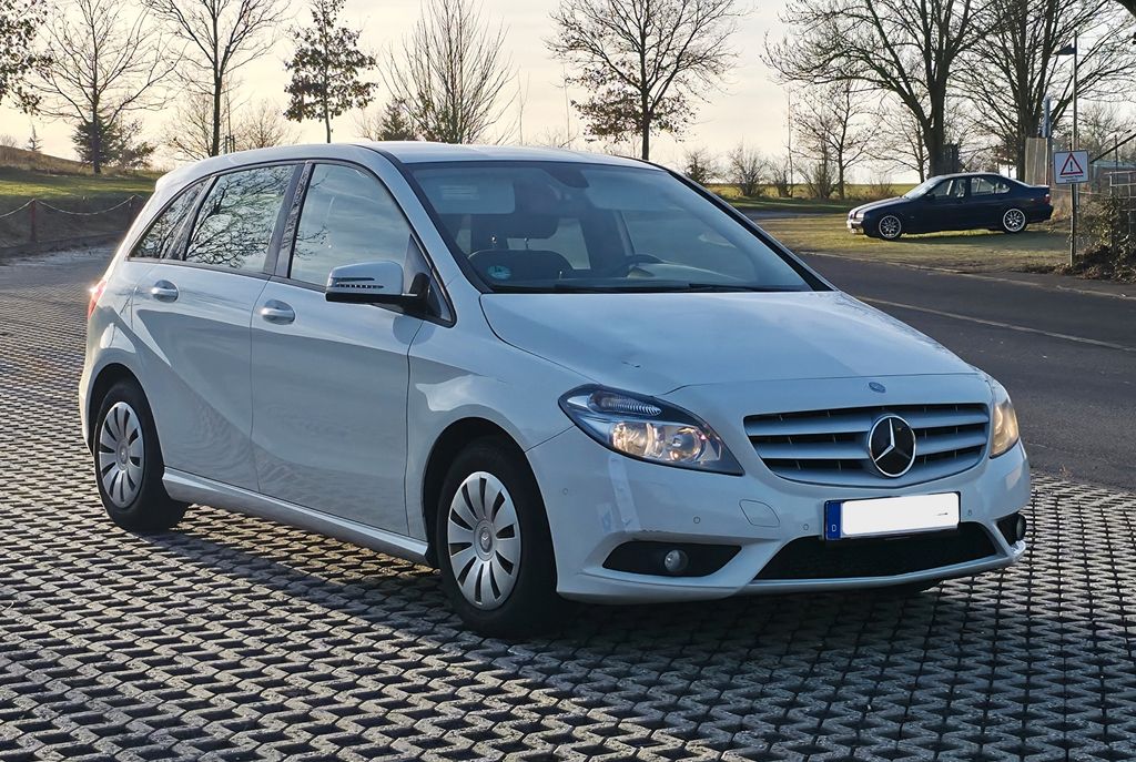 Angebot ansehen Mercedes-Benz B 180