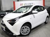 Toyota Aygo 1.0 X-PLAY X-BUSINESS KAMERA+APPLE+ANDROID - Toyota Gebrauchtwagen in Hamm