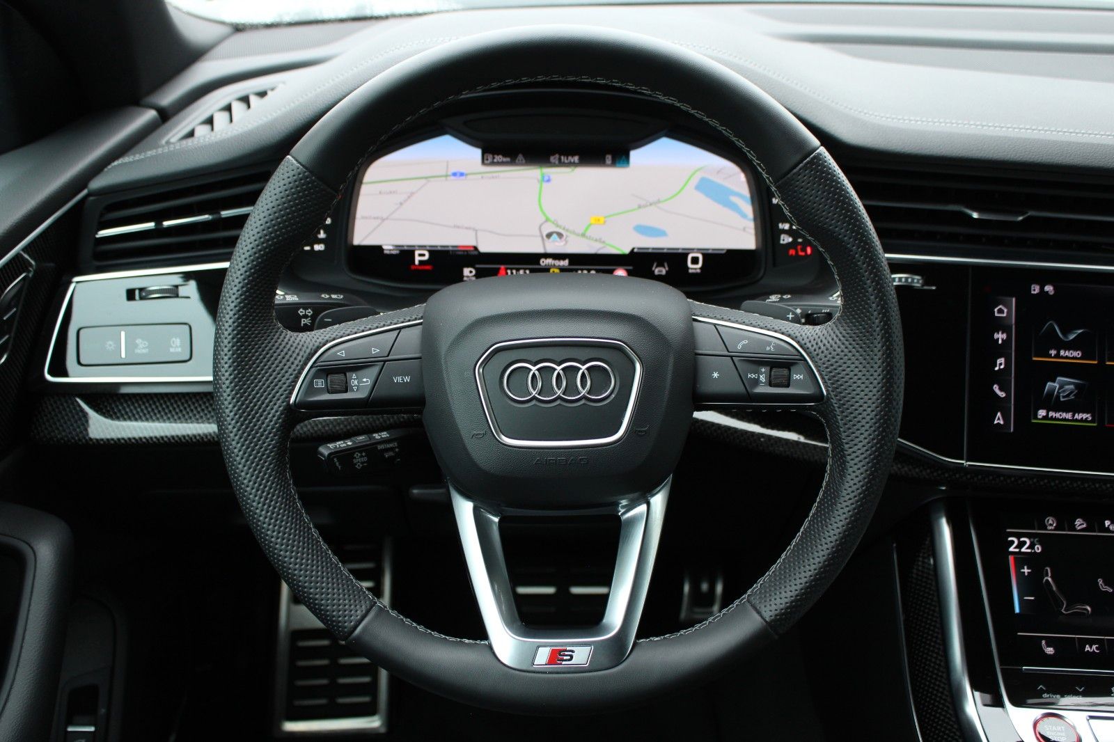 Audi SQ8 - Bild 14