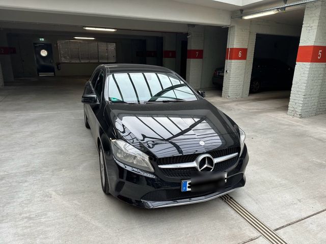 Mercedes-Benz Mercedes Benz A 200