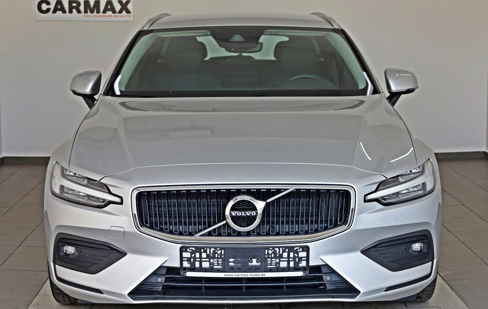 Fahrzeugabbildung Volvo V60 Kombi Momentum Pro Leder,Navi,LED,Kamera,App