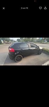 Kia Auto KIA RIO - Kia Rio Gebrauchtwagen in Berlin