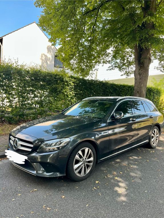 Image of Mercedes-Benz C 180