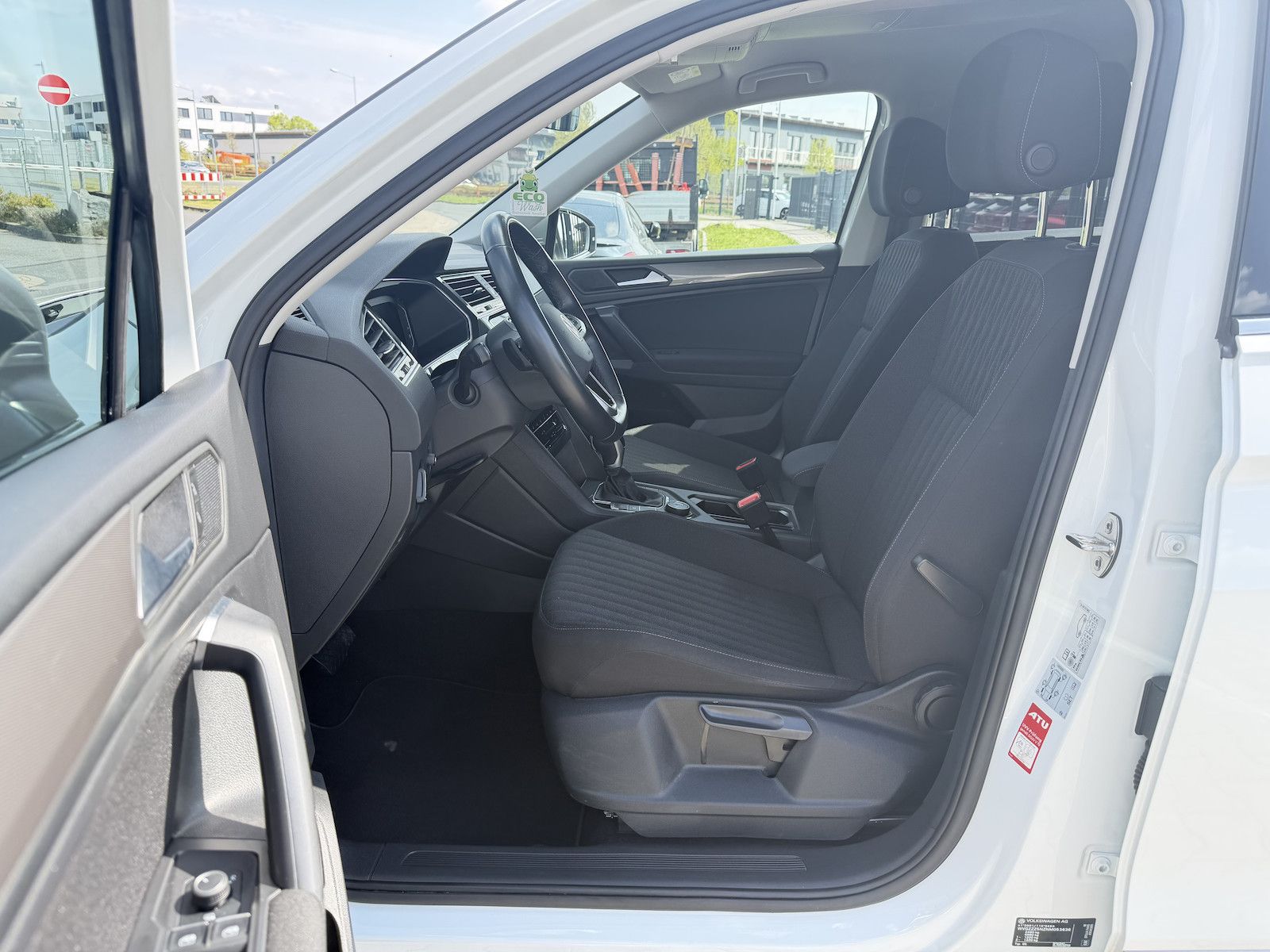 Volkswagen Tiguan Allspace 2.0 TDI Life 4Motion Navi+Ahk foto 9